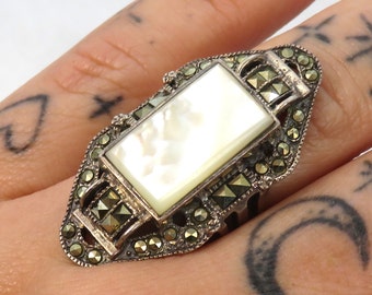 Vintage sterling silver mother of pearl marcasite cocktail ring