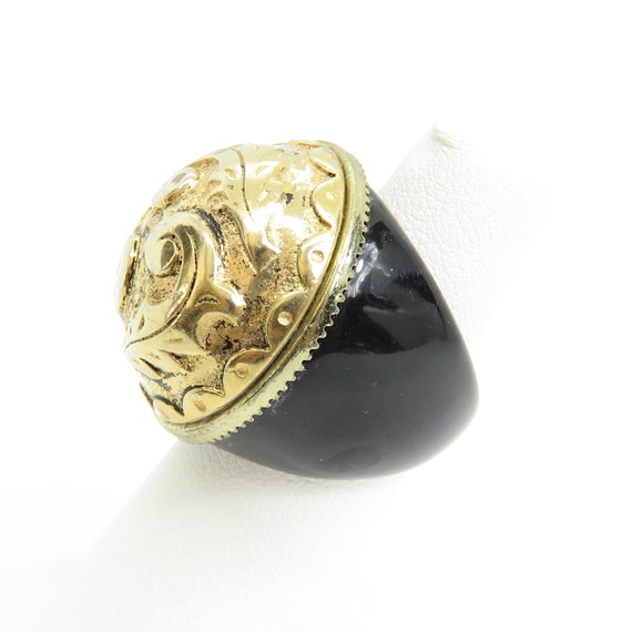 vintage black resin and gold tone shield ring - image 3