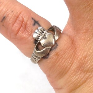 Vintage Sterling Silber Claddagh Bandring