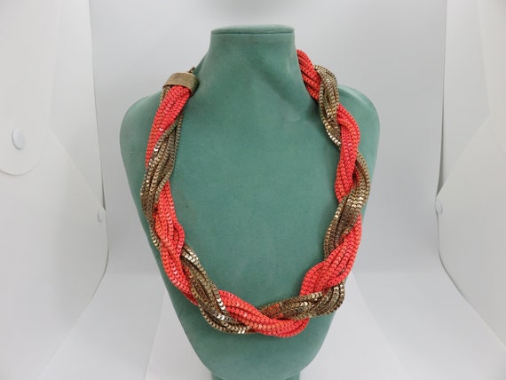 Vintage twisted chain gold tone necklace - image 1