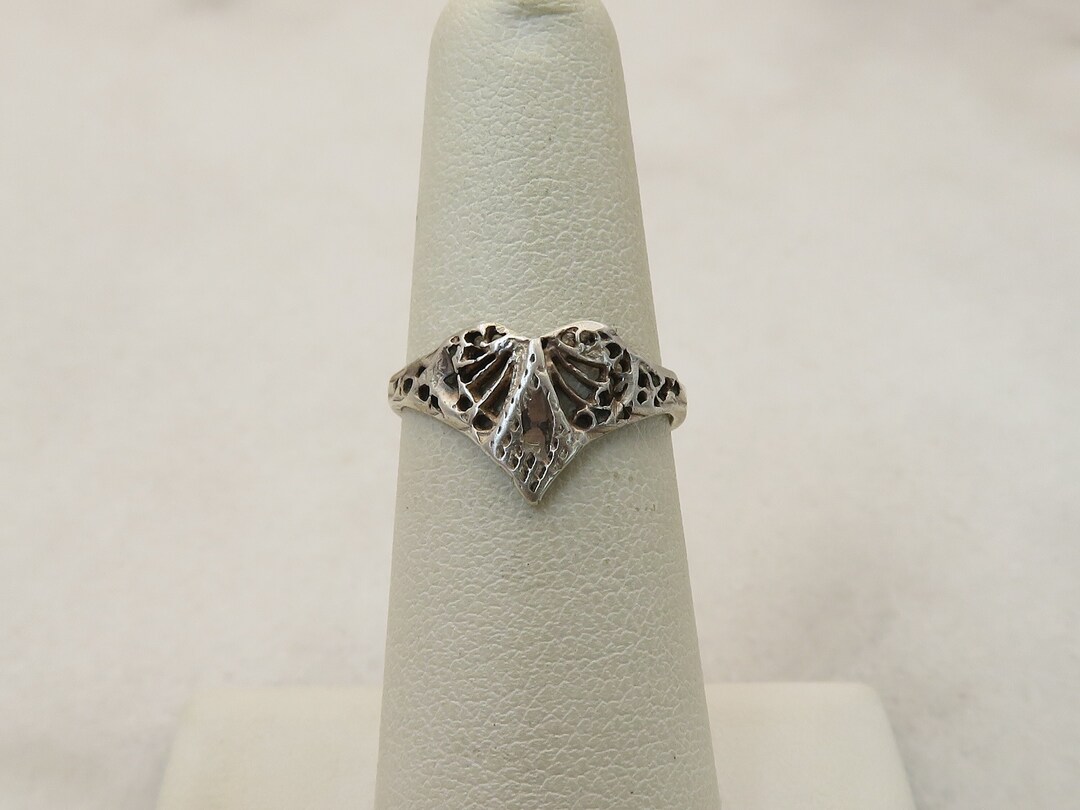 Vintage Sterling Silver Filigree Heart Ring - Etsy