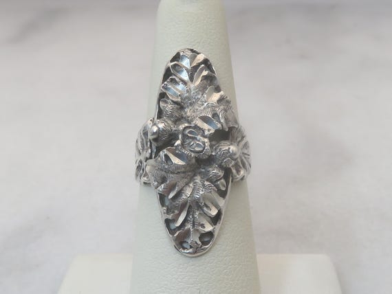 Vintage black hills sterling silver navette leaf ring