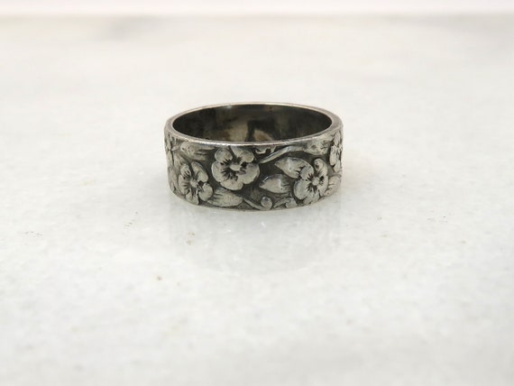 Vintage sterling silver floral band ring - image 5