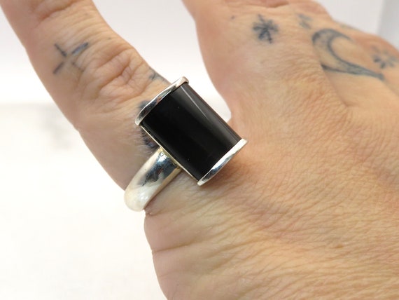 Vintage sterling silver onyx ring - image 1