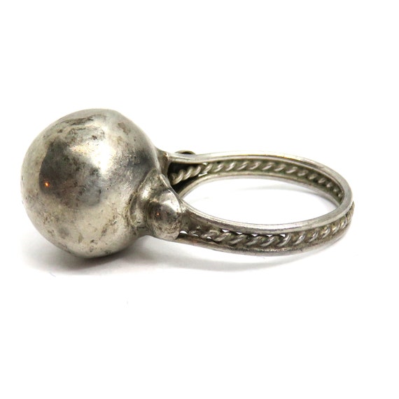 Vintage Sterling Silver Modernist Dome ring - image 4