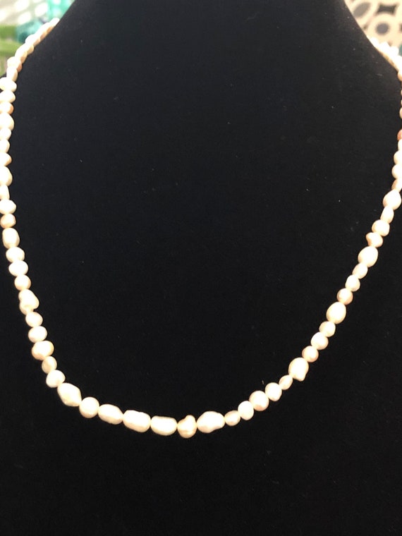 Vintage Freshwater White and and Light Pink Pearl 