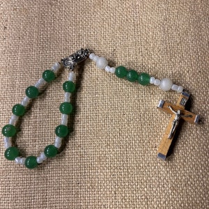 Silver Tone Green Jade Bead Small Rosary/Prayer Beads