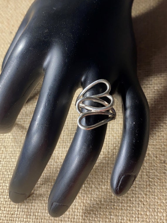 Sterling Silver Intertwined Hearts Ring Size 6