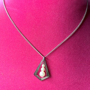 Vintage Mikimoto Sterling Silver Three Akoya Pearl Pendant Necklace