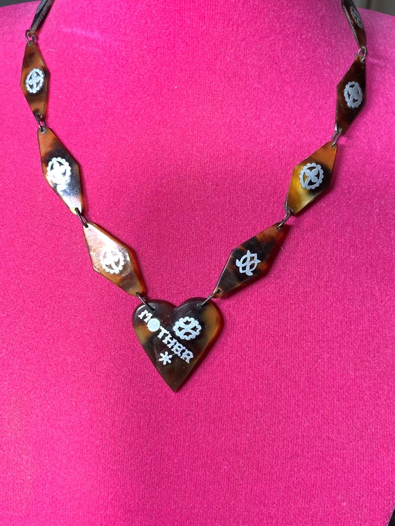 Dorie Necklace in Tortoise Shell Dorie Necklace in Tortoise Shell