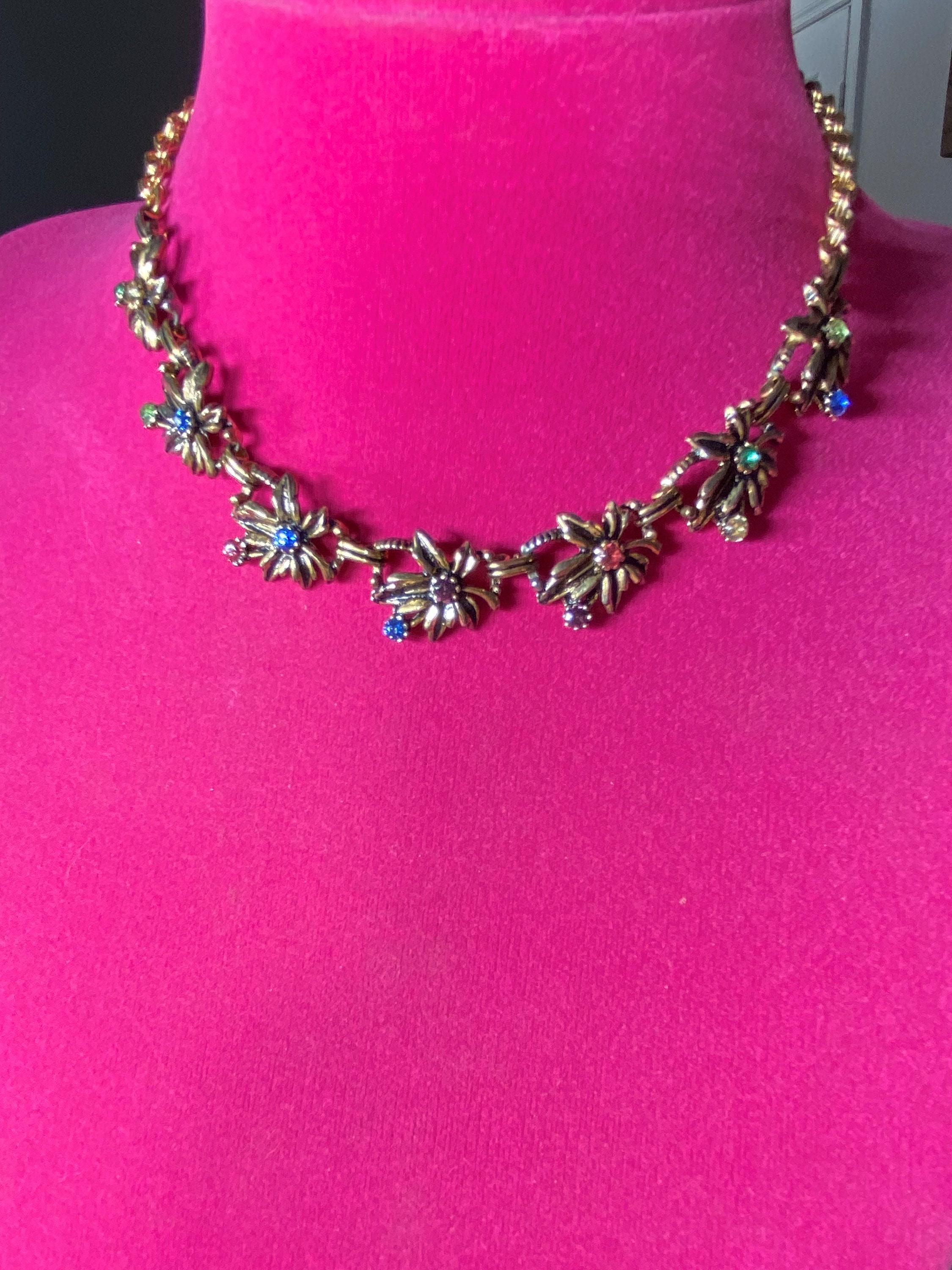 Antiqued Gold Tone Rhinestone Leaf Necklace - Etsy
