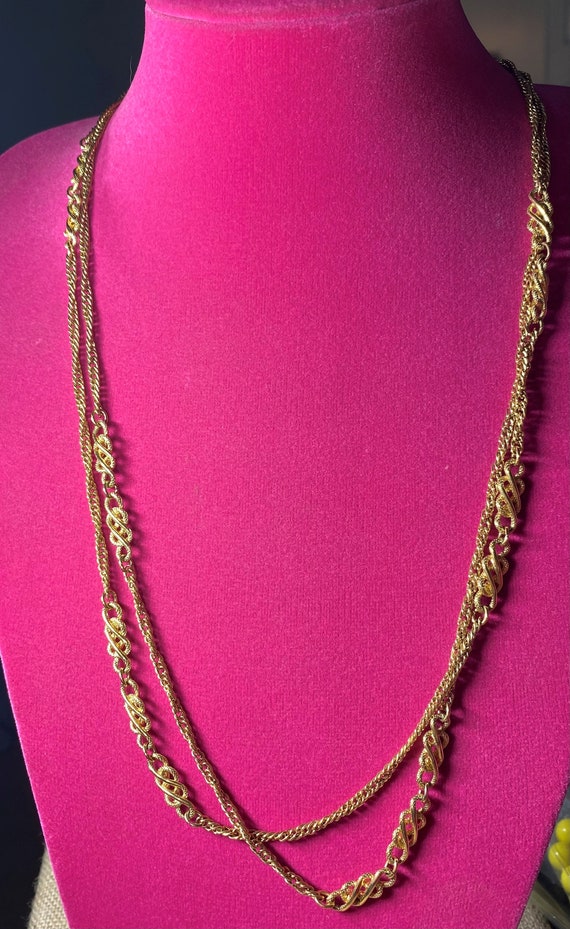 Vintage Crown Trifari Long Gold Tone Necklace