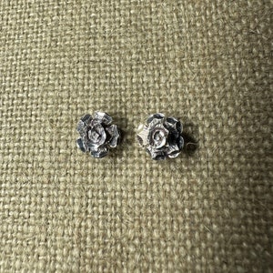 Sterling Silver Diamond Cut Rose Studs