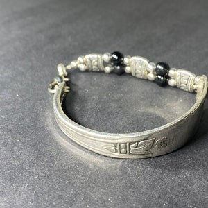 Simeon L. & George H. Rogers Company - Oneida Limited Xtra Silver Plated Bracelet