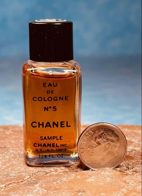 CHANEL No. 5 Perfume Chanel VINTAGE Company Sample MINI 1-4oz 