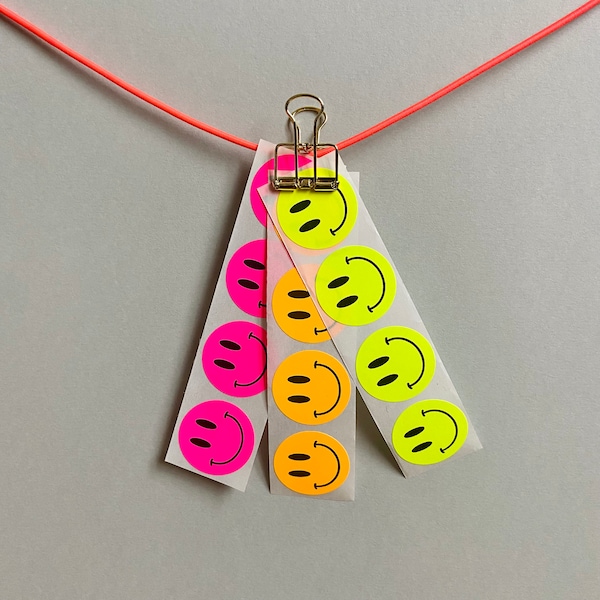 Aufkleber Set Smileys - 24 neon Smileys in drei verschiedenen Farben: 8 x neon gelb, 8 x neon pink, 8 x neon orange