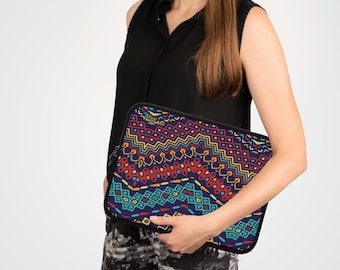 Geometric Laptop Sleeve: Vibrant Neoprene Computer Case