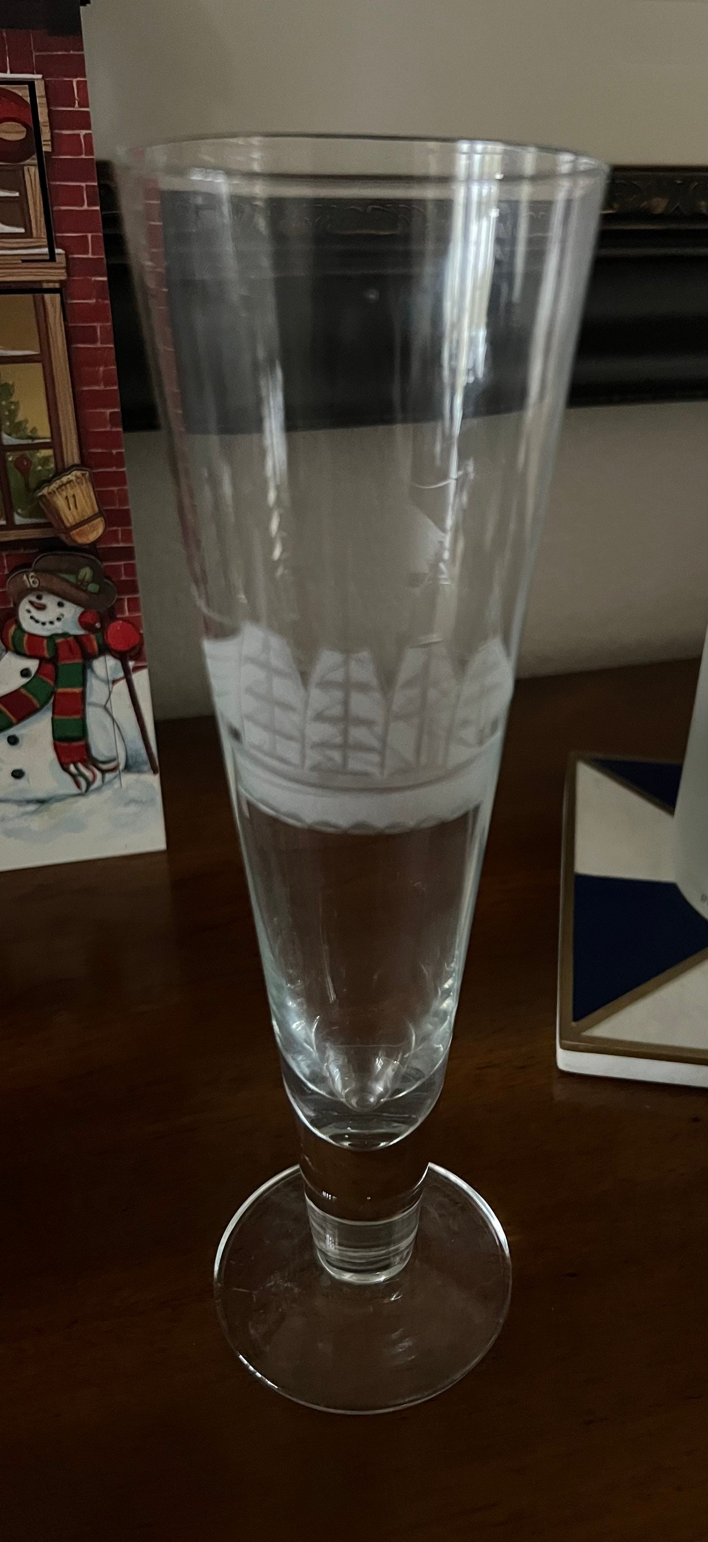 PILSNER BEER GLASS ETCHED SHIP