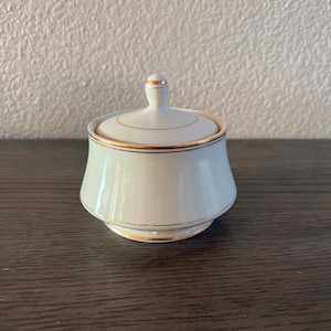 Trousdale Sugar Bowl by Mikasa