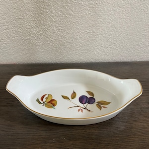 Evesham Gold Oval Fish Dish by Royal Worchester