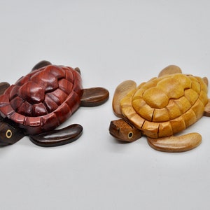 Lucky Turtle Fridge Magnet- Wooden Turtle Fridge Magnet - Cute Animal Fridge Magnet - Turtle magnet gift - Sea turtle magnet
