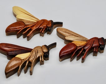 Wasp handmade wooden fridge magnet - Cool wasp magnets - Wasp magnet - Cool Insect Magnet - Wood Insect Accessory - Insect Fridge Decor