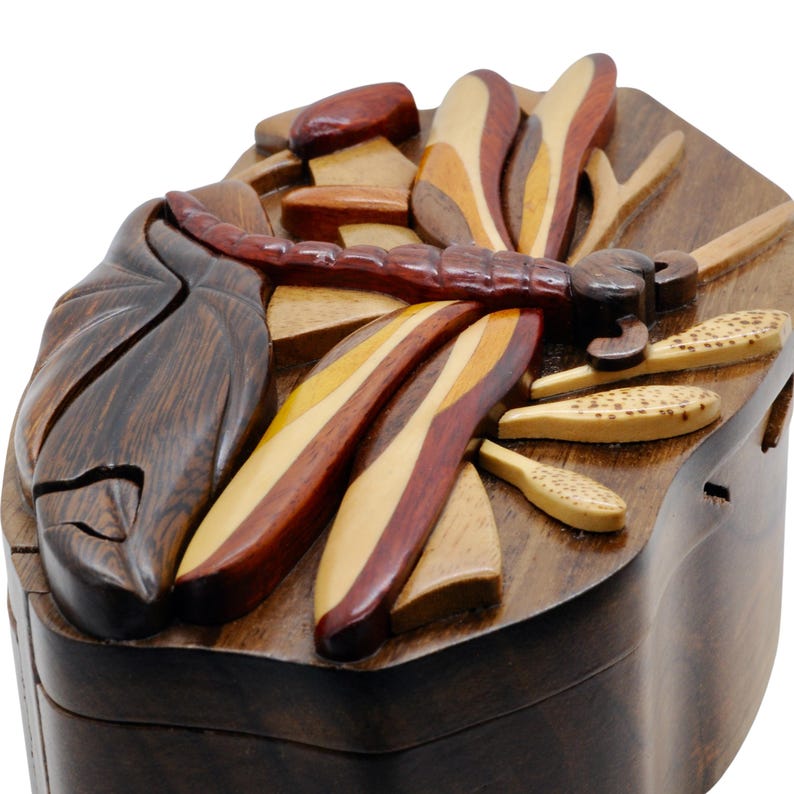 Caja de madera para amantes de las libélulas, caja de madera hecha a mano para joyería, regalo para él, regalo de cumpleaños para mamá, regalo de aniversario para esposa. imagen 9