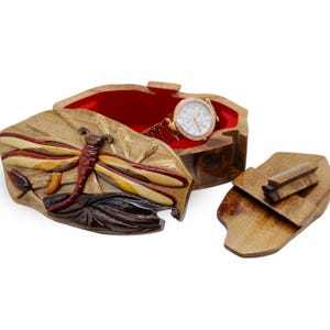Caja de madera para amantes de las libélulas, caja de madera hecha a mano para joyería, regalo para él, regalo de cumpleaños para mamá, regalo de aniversario para esposa. imagen 2