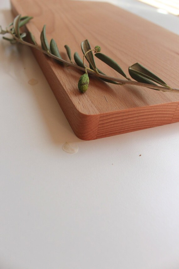 Patelai Küchen-Geschenkset – Holzschneidebrett, Geschirrtücher, Messlöffel & Mehr, 7-teilig, Perfekt Für Einweihung Oder Hochzeit