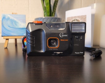 CL5000 Motorized Film Camera F5.6 35mm Focus Free With Flash