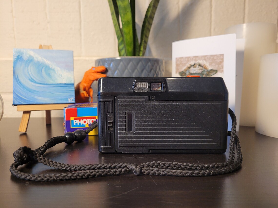 CL5000 Motorized Film Camera F5.6 35mm Focus Free With Flash, foto 3 de 5