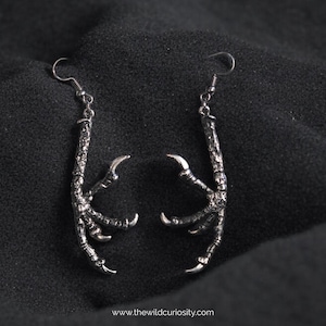 Crow Foot Drop Earrings | Silver Raven Claw | Witchy Bird Talons | Vintage Style Dangly Earrings | Gothic Jewellery | Handmade Gifts