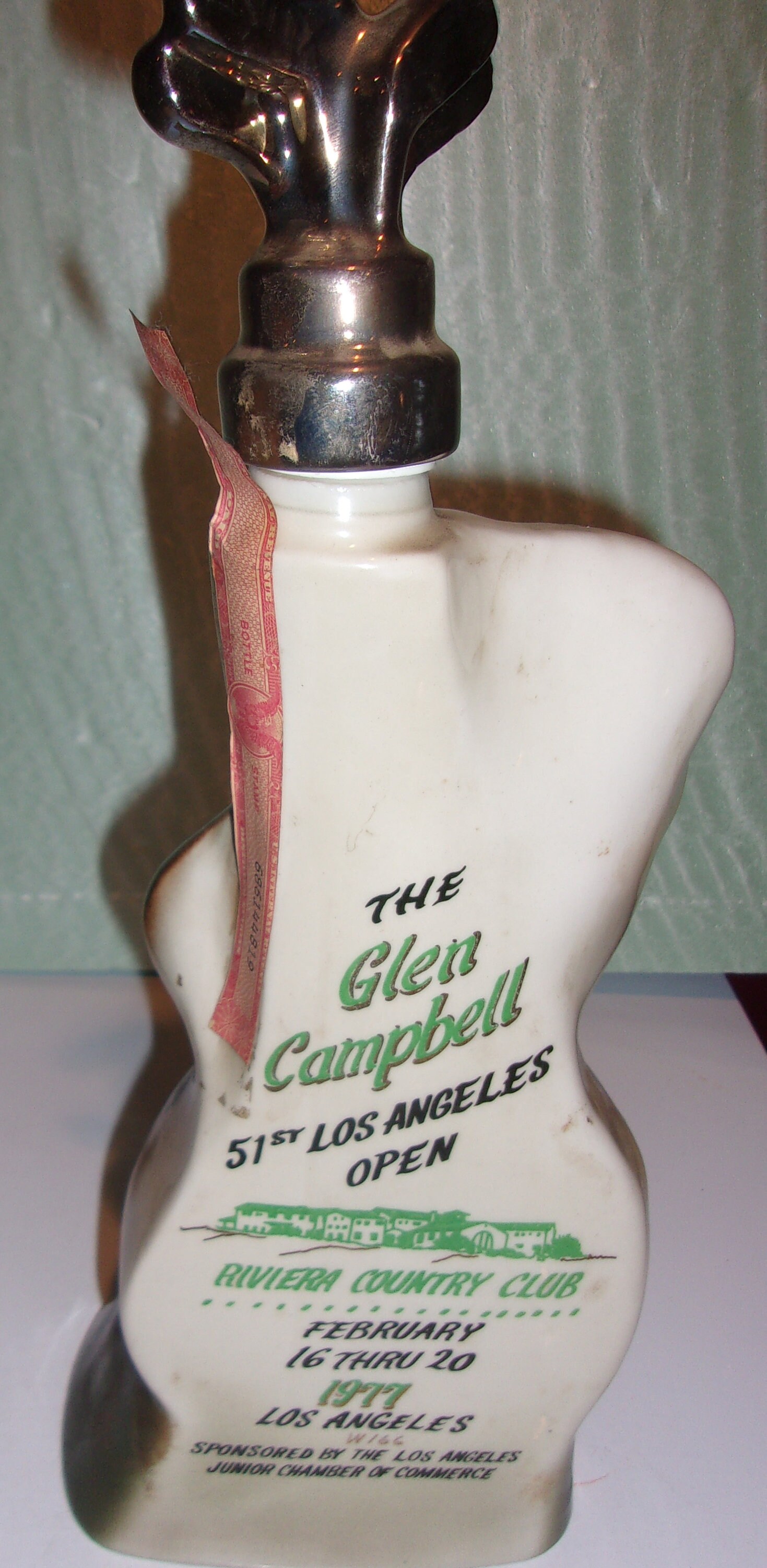 In Box 12.5 Tall 1976 Glen Campbell Los Angeles Open Decanter NO Alcohol-Empty Decanter Jim Beam Distilling Co In Box 12.5 Tall 1976 Glen Campbell Los Angeles Open Decanter NO Alcohol-Empty Decanter Jim Beam Distilling Co