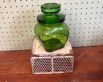 Tarro de cristal Wheaton verde esmeralda vintage de mediados de siglo: Boticario, recipiente, contenedor, té, especias, almacenamiento, 1970