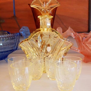 Extremely Rare Art Deco Liquor Decanter Set, Ruckers, Rohrbach & Bohme Glassworks (1771-1945), Yellow Crystal, Lead Glass