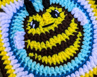 Chonky Bee Granny Square