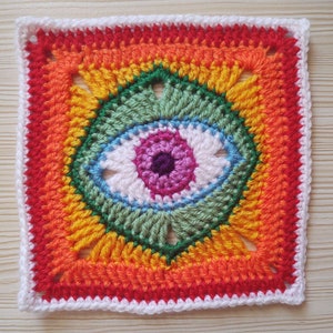 Granny's Eye Granny Square Pattern image 5