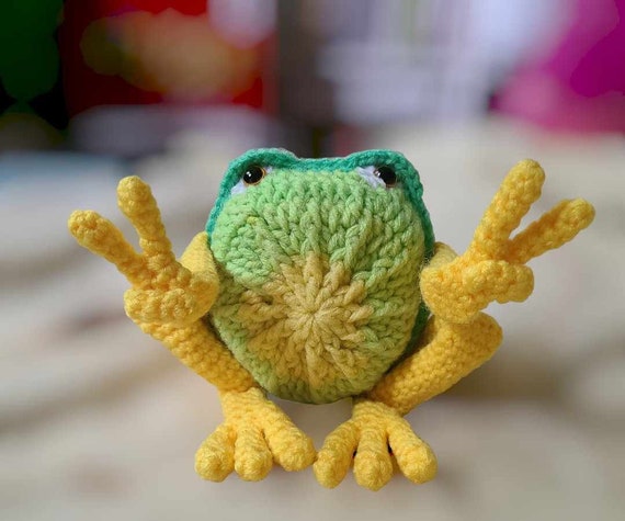 Peace Frog Crochet Pattern - Etsy 日本