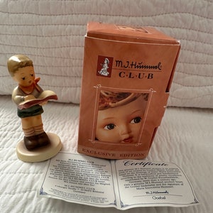 Porcelain Figurine Goebel Hummel Figurine " Honor Student #1528 Exclusive Edition 1999 4"