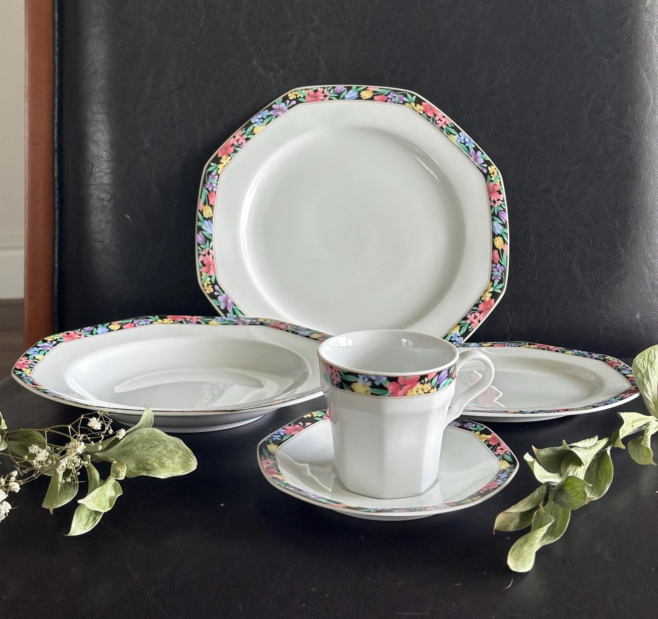 Christopher Stuart Midnight Garden Y0035 Fine China 5 Piece Place