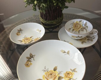 Harmony House Fine China Yellow Rose HH Sunshine Yellow 4 Pc Place