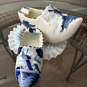 Mid 20th Century &quot;DELFT&quot; Holland Blue & White Ceramic Clog Set of 2 Smoke Shoe&#39;s