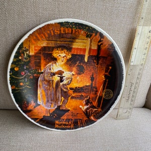 Christmas Norman Rockwell Christmas 1979 Collectors 8&quot; Plate &quot;Somebody&#39;s Up There&quot;