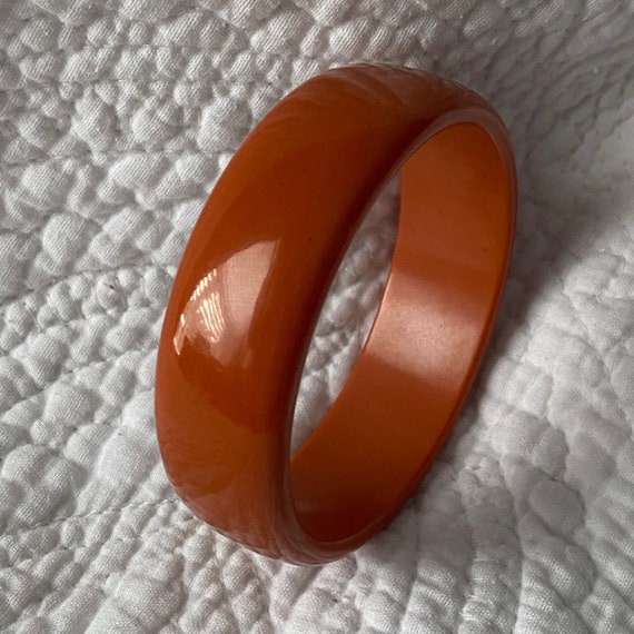 Bakelite Pumpkin Color Vintage Bangle Bracelet