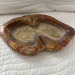 Vintage Natural STone Raw Edge Large Smoke Tray.