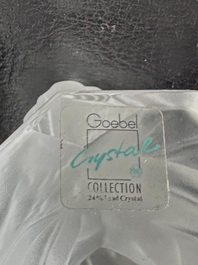 Vintage Goebel Toucan Figurine | 24% Lead Crystal Crystale Collection | 1980s Glass Bird Sculpture image 6