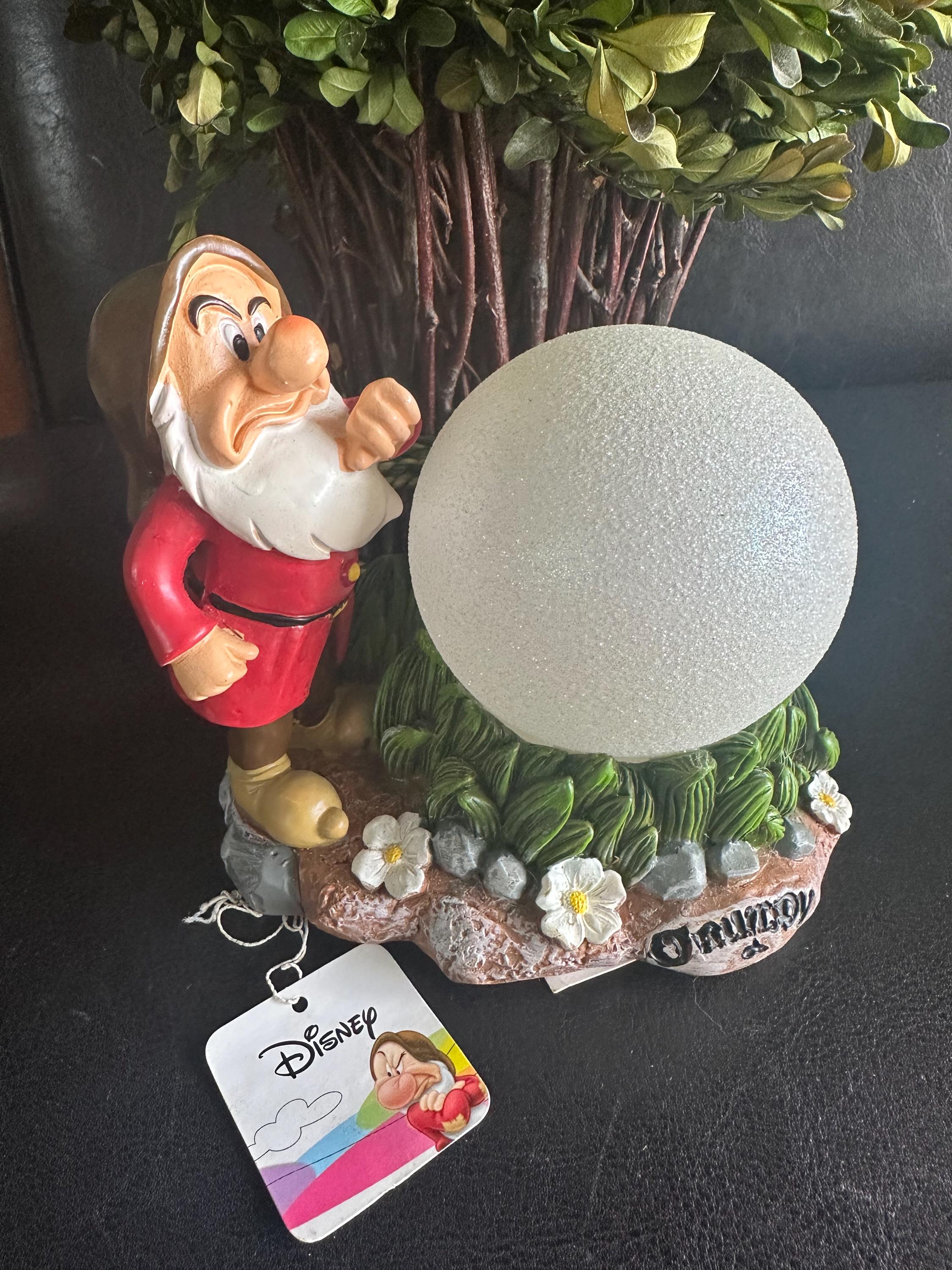 Vintage Disney Snow White Seven Dwarfs Solar Light Figures Sneezy