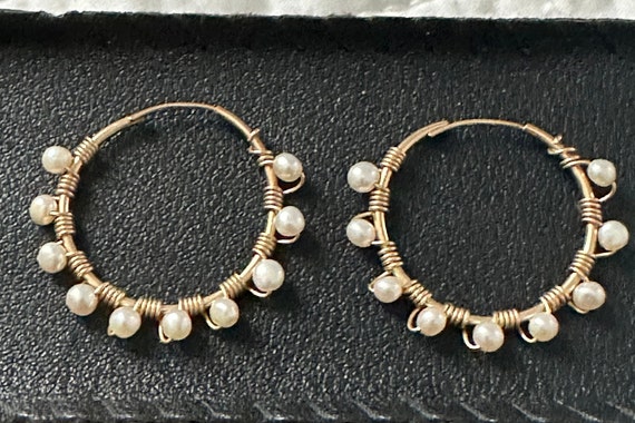 Signed JWK Pearls & Wire Work Gold Filled Earring… - image 7