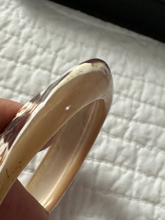 Abstract Snake Like Shell Bangle. - image 7