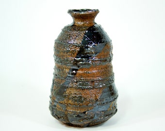 Tokkuri. Handmade bottle. Wabi sabi studio Pottery